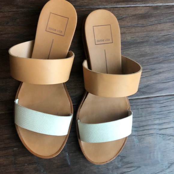 Dolce Vita Sandals - Picture 3 of 7